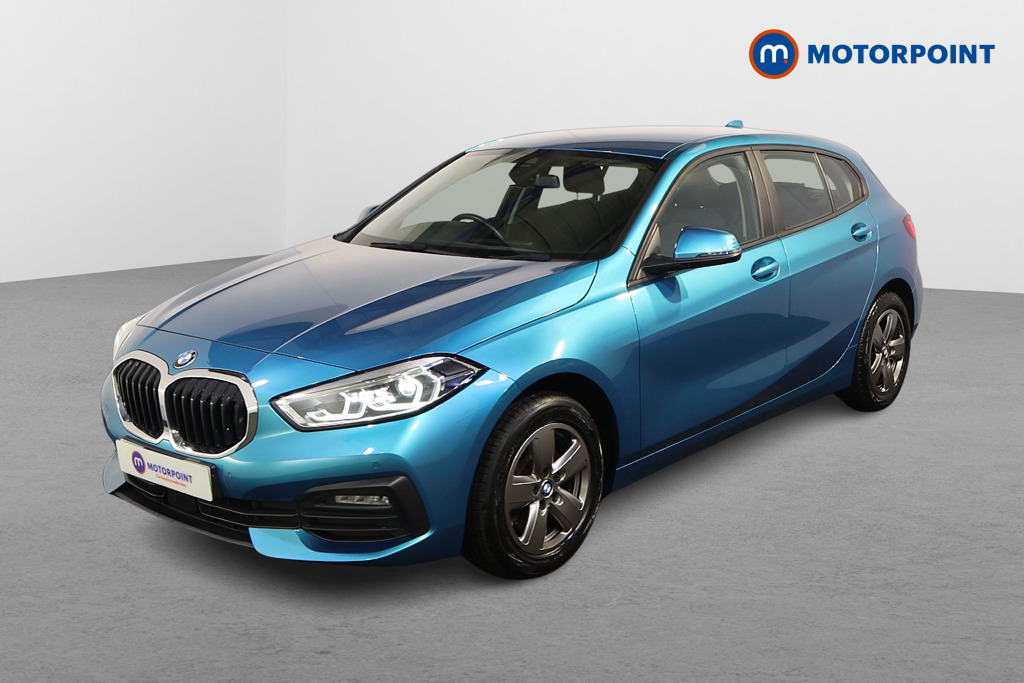 BMW 1 Series SE Manual Petrol Hatchback - Stock Number (1625599) - Passenger side front corner