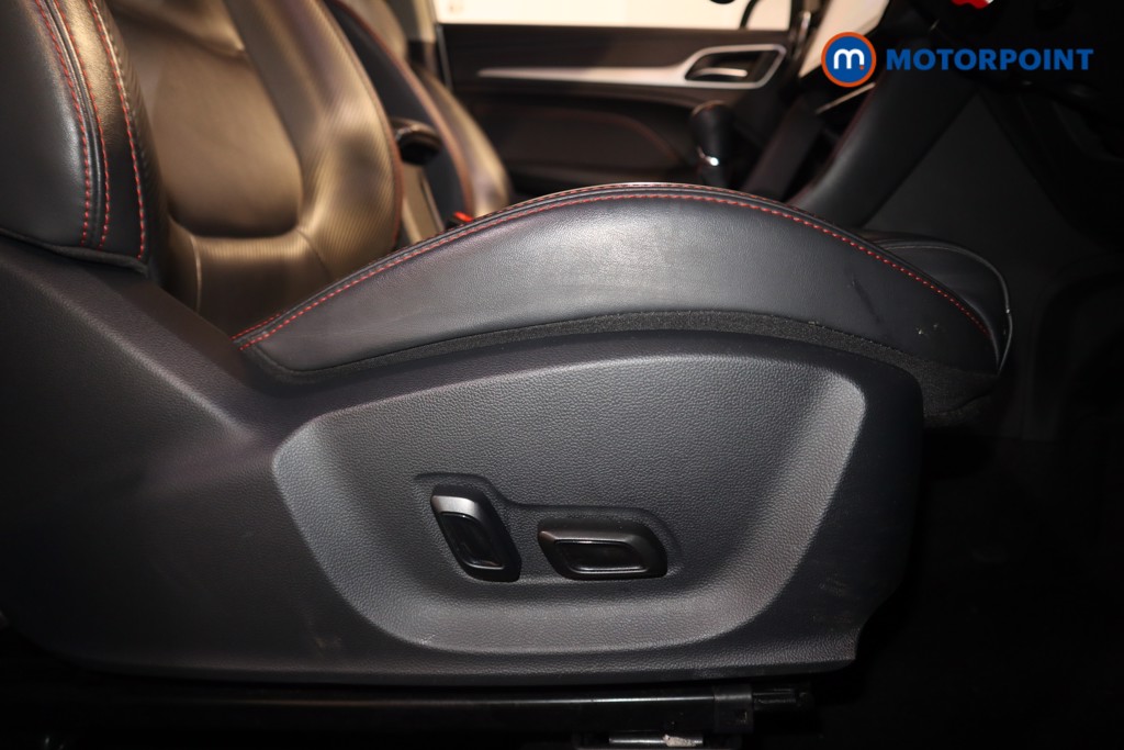 Mg Motor Uk ZS Exclusive Manual Petrol SUV - Stock Number (1625621) - 14th supplementary image