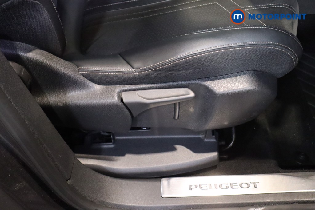 Peugeot 5008 GT Manual Diesel SUV - Stock Number (1625753) - 16th supplementary image