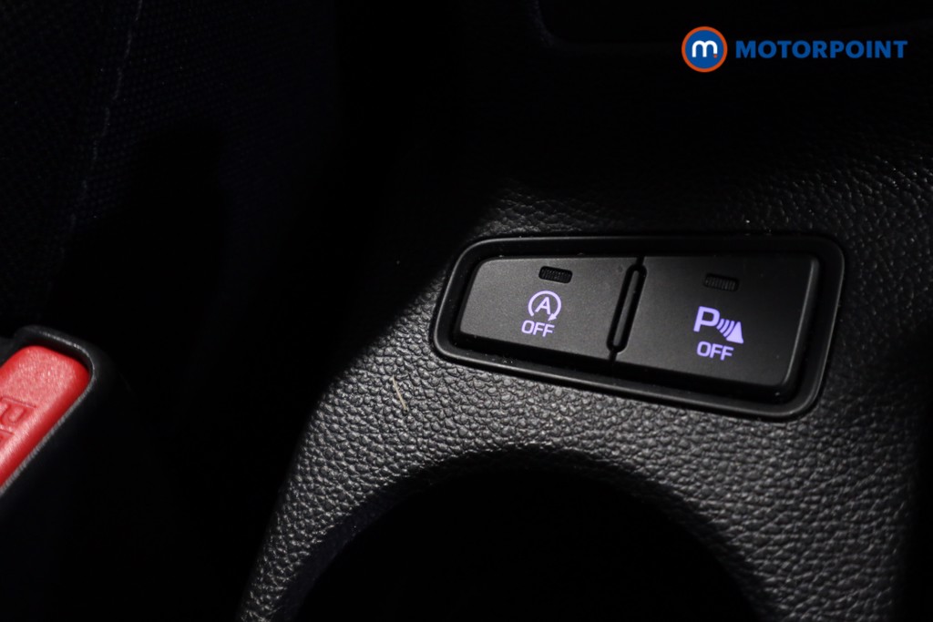 Hyundai I20 Play Manual Petrol Hatchback - Stock Number (1625869) - 9th supplementary image