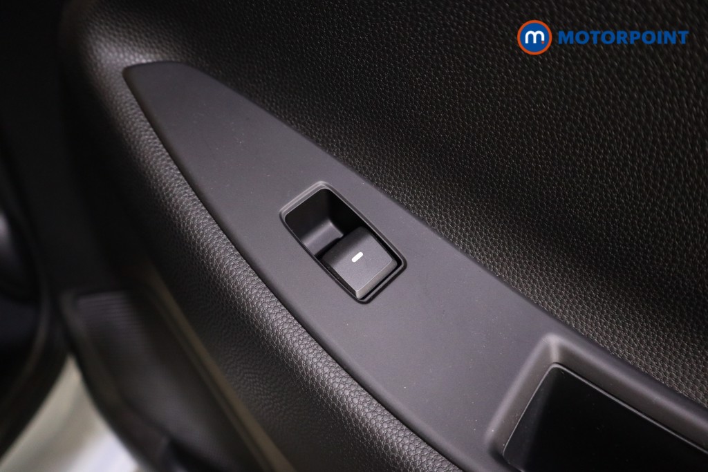 Hyundai I20 Play Manual Petrol Hatchback - Stock Number (1625869) - 18th supplementary image