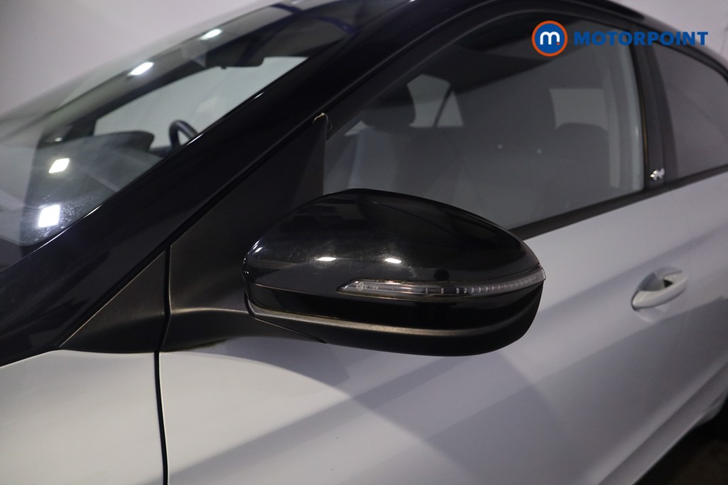 Hyundai I20 Play Manual Petrol Hatchback - Stock Number (1625869) - 33rd supplementary image