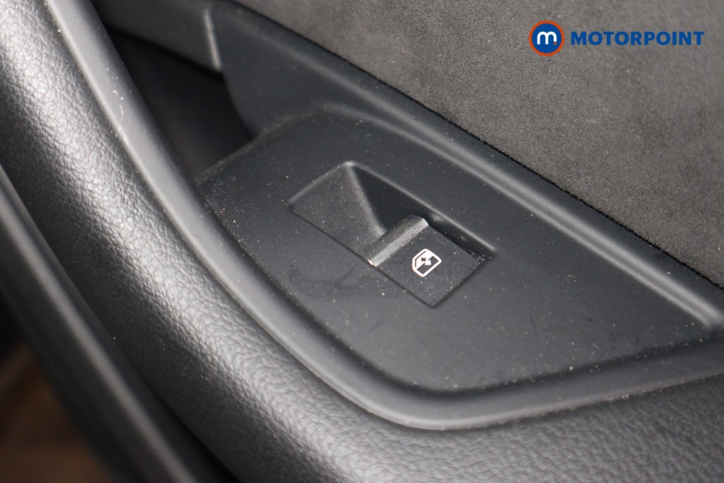 Audi A4 S Line Automatic Petrol Estate - Stock Number (1626076) - 24th supplementary image