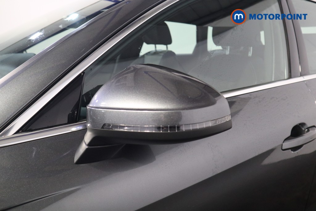 Audi A4 S Line Automatic Petrol Estate - Stock Number (1626076) - 39th supplementary image