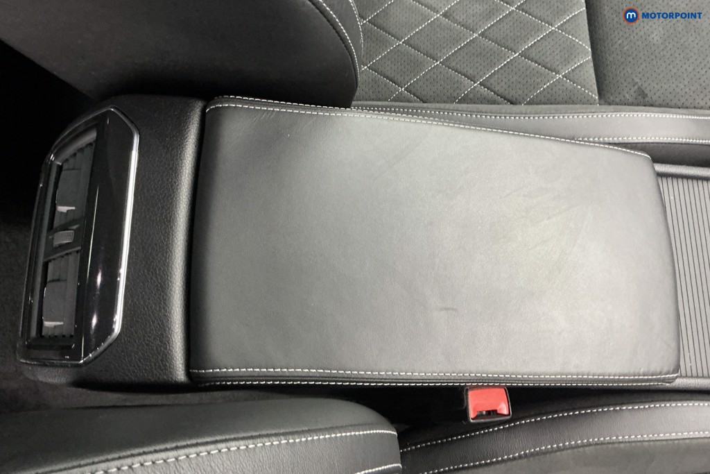 Skoda Superb Sport Line Plus Automatic Petrol Hatchback - Stock Number (1626107) - 14th supplementary image