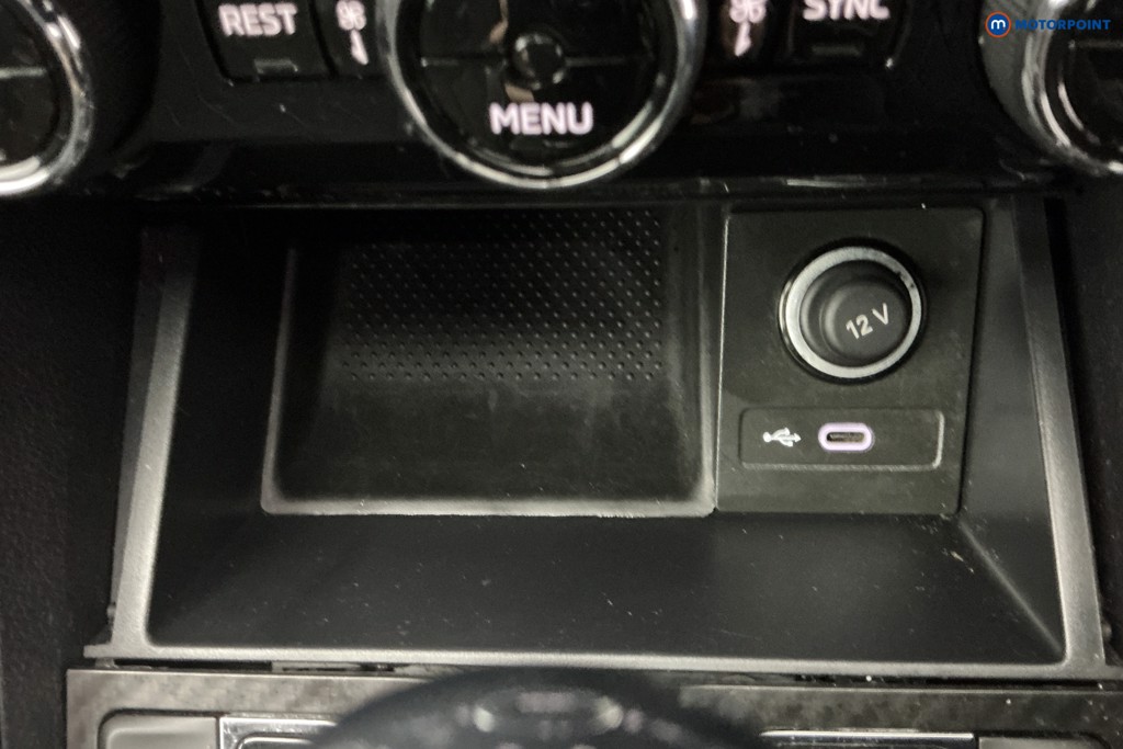 Skoda Superb Sport Line Plus Automatic Petrol Hatchback - Stock Number (1626107) - 20th supplementary image