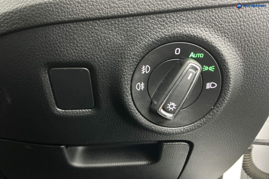 Skoda Superb Sport Line Plus Automatic Petrol Hatchback - Stock Number (1626107) - 27th supplementary image