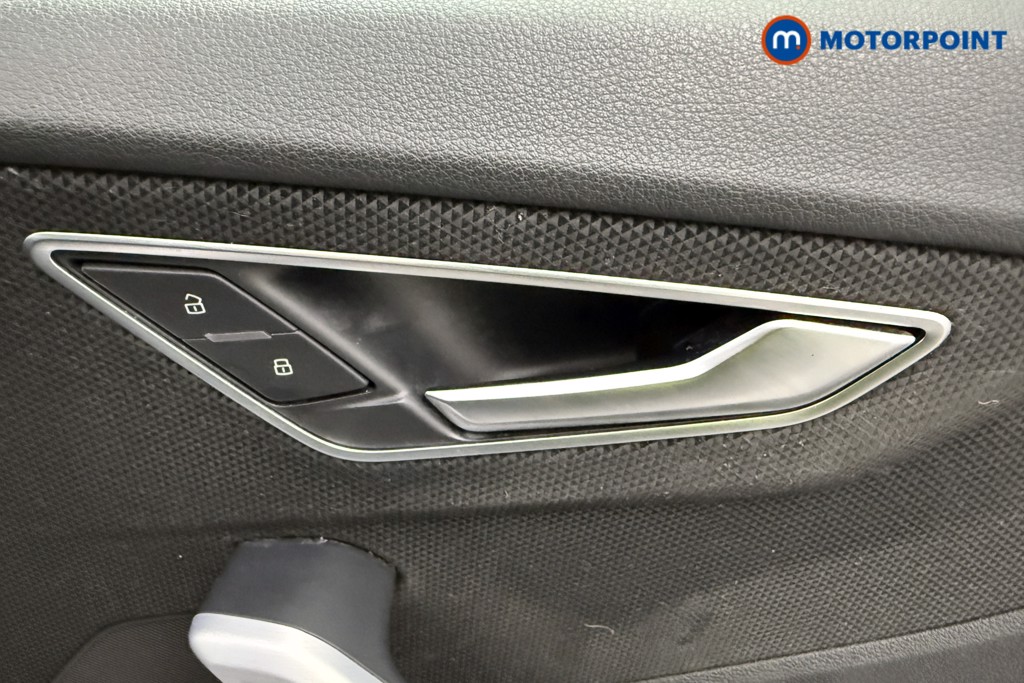 Audi Q2 S Line Manual Petrol SUV - Stock Number (1626236) - 17th supplementary image