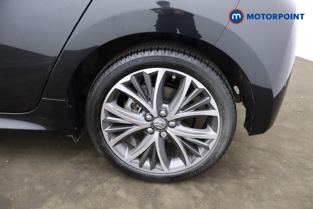 Toyota Yaris Excel Automatic Petrol-Electric Hybrid Hatchback - Stock Number (1626463) - 3rd supplementary image