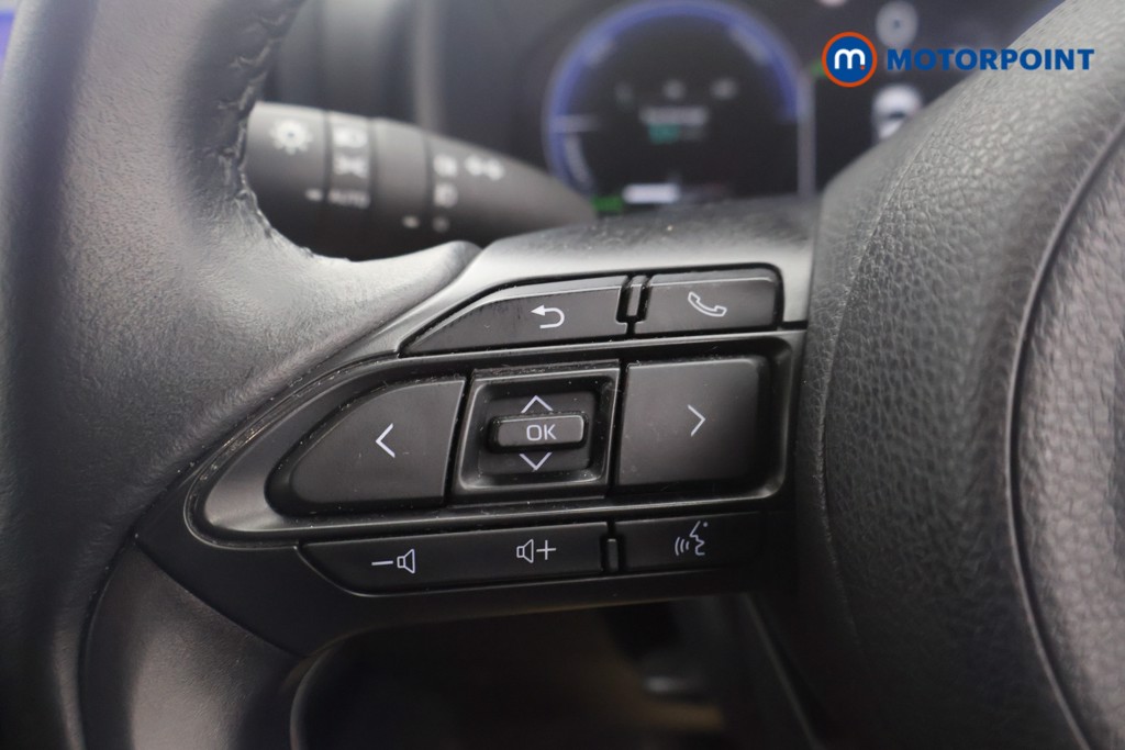 Toyota Yaris Excel Automatic Petrol-Electric Hybrid Hatchback - Stock Number (1626463) - 7th supplementary image