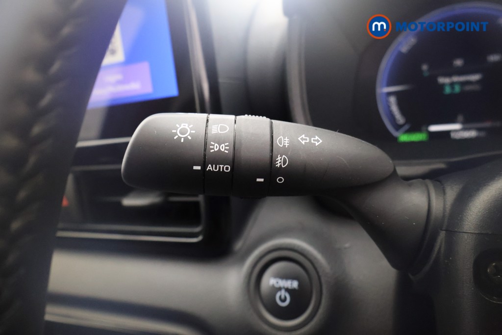Toyota Yaris Excel Automatic Petrol-Electric Hybrid Hatchback - Stock Number (1626463) - 10th supplementary image