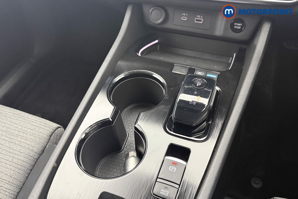 Nissan X-Trail N-Connecta Automatic Petrol-Electric Hybrid SUV - Stock Number (1626601) - 6th supplementary image