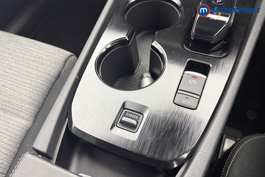 Nissan X-Trail N-Connecta Automatic Petrol-Electric Hybrid SUV - Stock Number (1626601) - 7th supplementary image