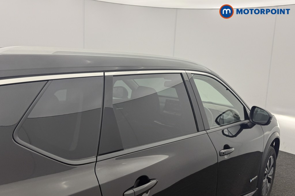 Nissan X-Trail N-Connecta Automatic Petrol-Electric Hybrid SUV - Stock Number (1626601) - 28th supplementary image