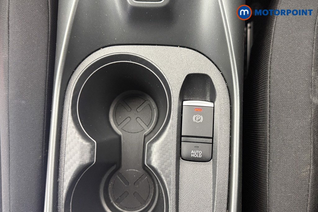 Nissan Juke Acenta Premium Manual Petrol SUV - Stock Number (1626602) - 7th supplementary image