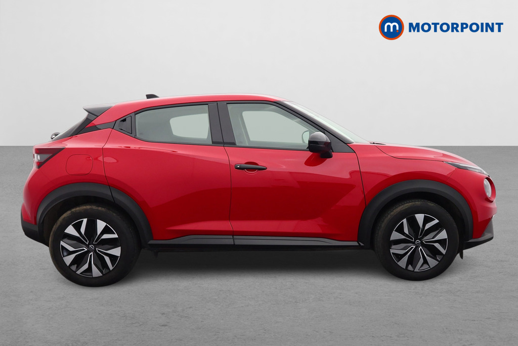 Nissan Juke Acenta Premium Manual Petrol SUV - Stock Number (1626602) - Drivers side