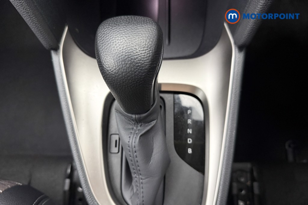 Toyota Yaris Cross Excel Automatic Petrol-Electric Hybrid Estate - Stock Number (1626863) - 7th supplementary image