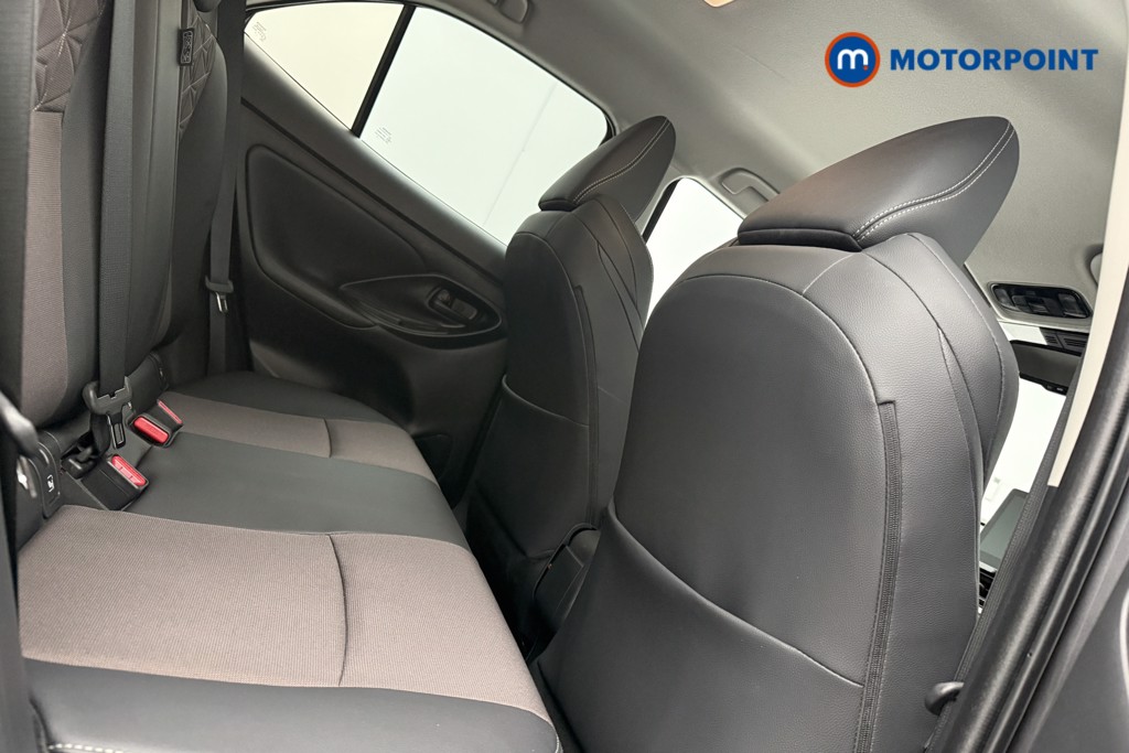 Toyota Yaris Cross Excel Automatic Petrol-Electric Hybrid Estate - Stock Number (1626863) - 9th supplementary image