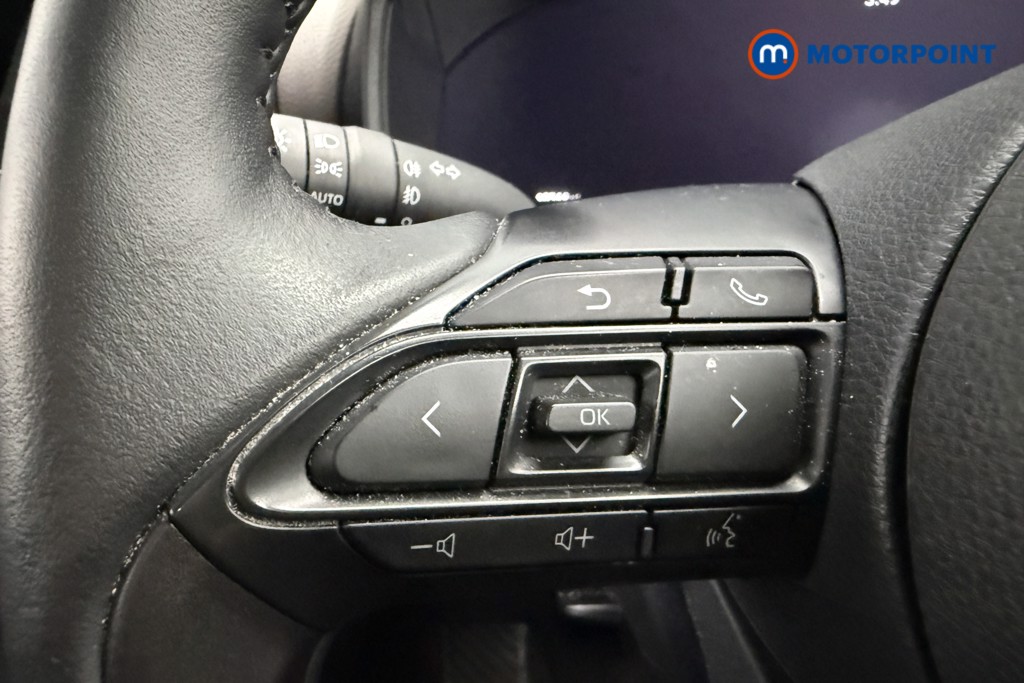 Toyota Yaris Cross Excel Automatic Petrol-Electric Hybrid Estate - Stock Number (1626863) - 14th supplementary image