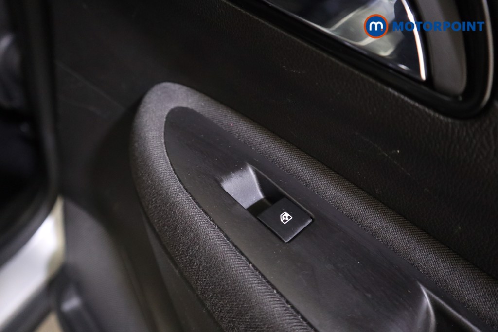 Vauxhall Mokka X Active Manual Petrol SUV - Stock Number (1627061) - 16th supplementary image