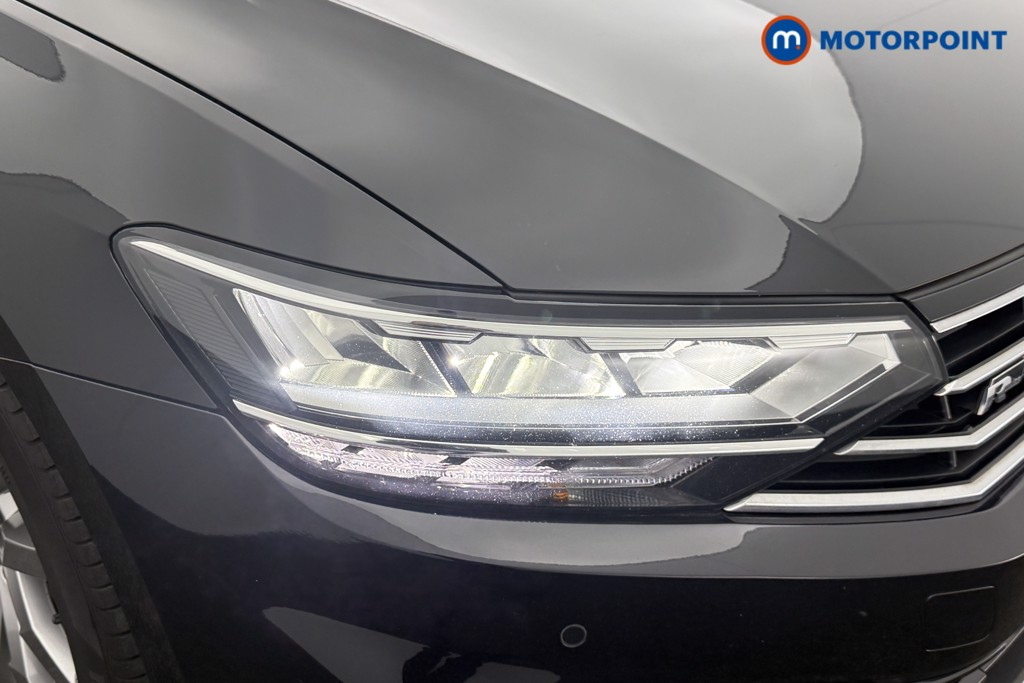 Volkswagen Passat R-Line Automatic Petrol Saloon - Stock Number (1627366) - 18th supplementary image