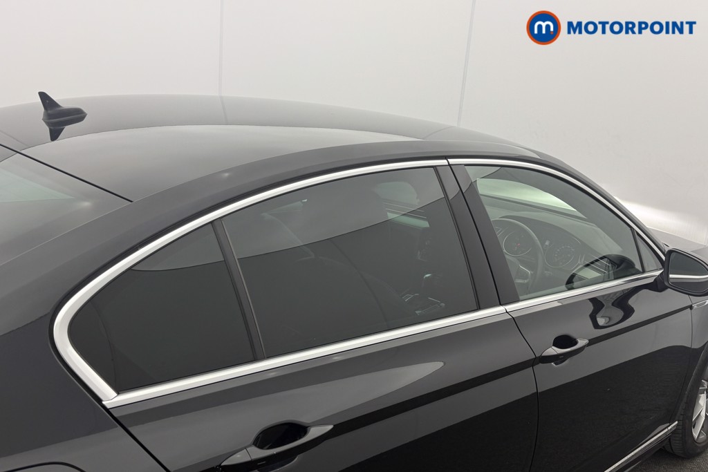 Volkswagen Passat R-Line Automatic Petrol Saloon - Stock Number (1627366) - 30th supplementary image