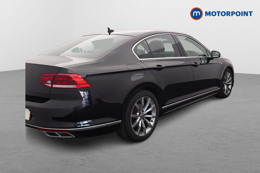 Volkswagen Passat R-Line Automatic Petrol Saloon - Stock Number (1627366) - Drivers side rear corner