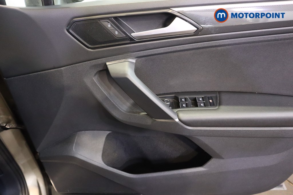 Volkswagen Tiguan SEL Automatic Diesel SUV - Stock Number (1627371) - 9th supplementary image