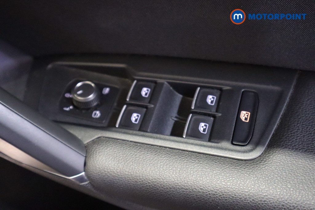 Volkswagen Tiguan SEL Automatic Diesel SUV - Stock Number (1627371) - 11th supplementary image