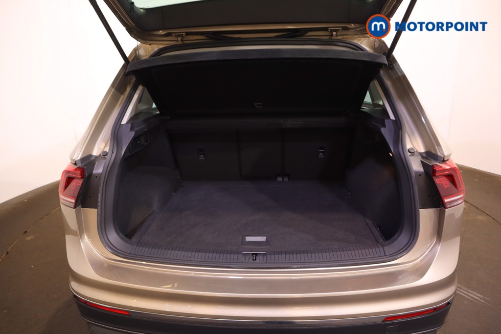 Volkswagen Tiguan SEL Automatic Diesel SUV - Stock Number (1627371) - 20th supplementary image