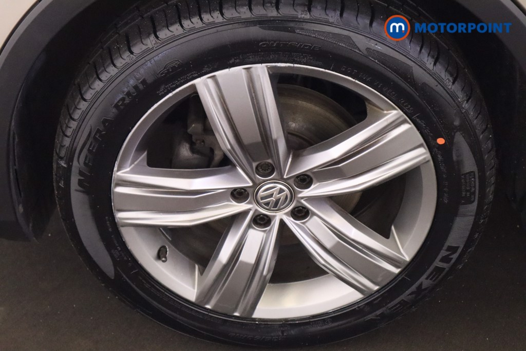 Volkswagen Tiguan SEL Automatic Diesel SUV - Stock Number (1627371) - 23rd supplementary image