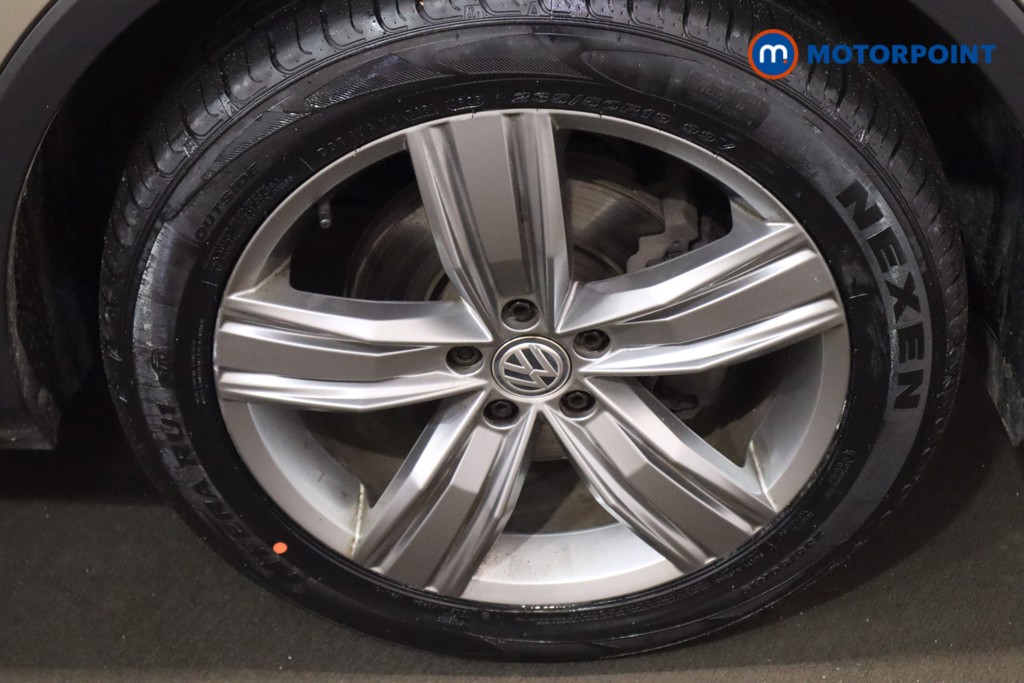 Volkswagen Tiguan SEL Automatic Diesel SUV - Stock Number (1627371) - 24th supplementary image