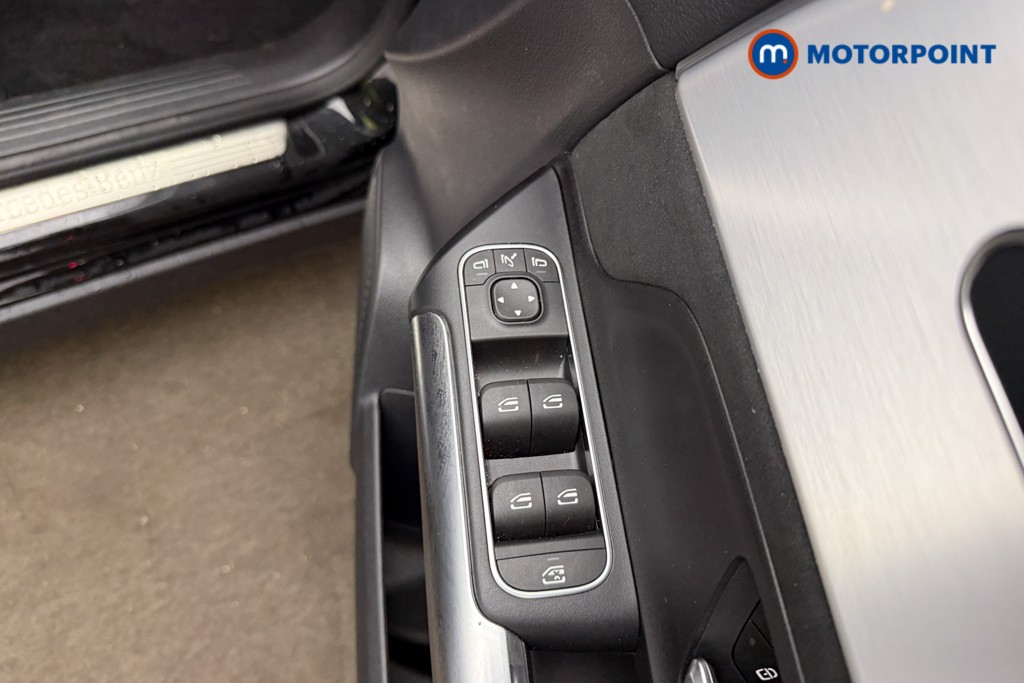 Mercedes-Benz GLA Amg Line Automatic Petrol SUV - Stock Number (1627373) - 16th supplementary image