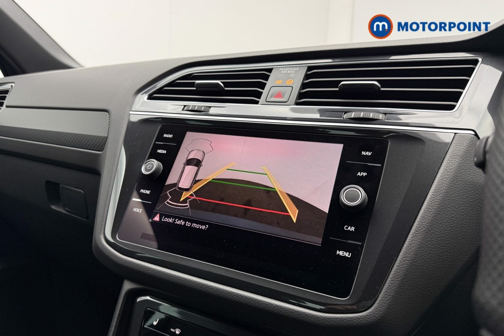 Volkswagen Tiguan R-Line Automatic Petrol Plug-In Hybrid SUV - Stock Number (1627509) - 19th supplementary image