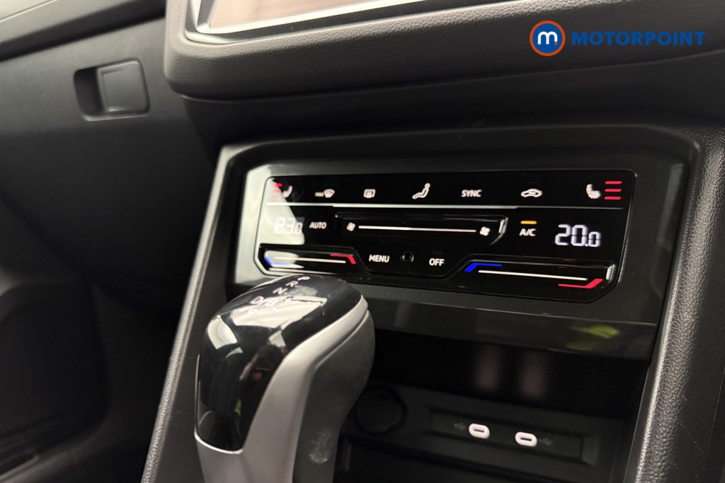 Volkswagen Tiguan R-Line Automatic Petrol Plug-In Hybrid SUV - Stock Number (1627509) - 20th supplementary image