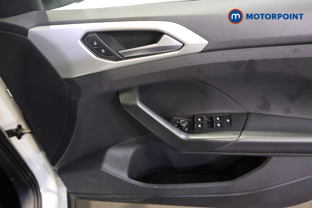 Volkswagen T-Cross Move Automatic Petrol SUV - Stock Number (1627646) - 9th supplementary image