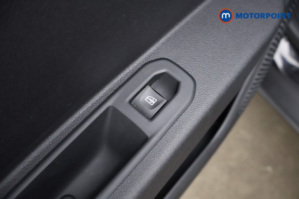 Dacia Duster Comfort Manual Petrol SUV - Stock Number (1627656) - 26th supplementary image