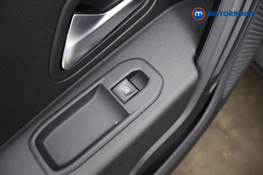 Dacia Duster Comfort Manual Petrol SUV - Stock Number (1627656) - 28th supplementary image