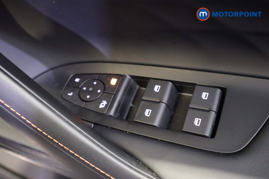 Mg Motor Uk HS Trophy Automatic Petrol Plug-In Hybrid SUV - Stock Number (1627846) - 12th supplementary image