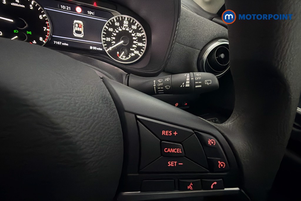 Nissan Juke Acenta Premium Manual Petrol SUV - Stock Number (1627977) - 4th supplementary image