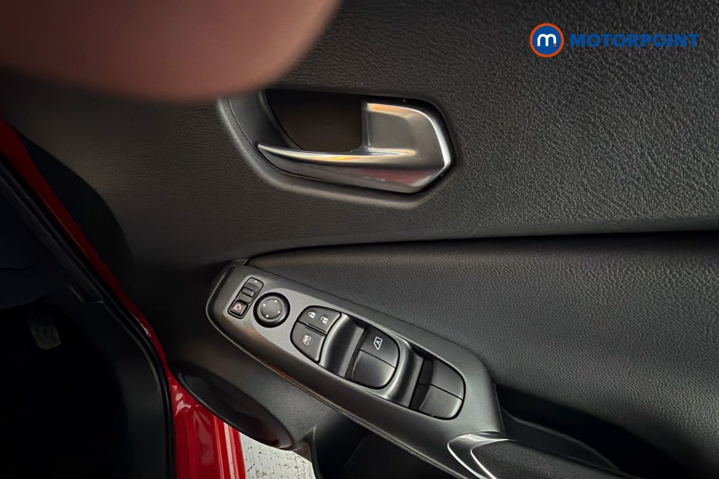 Nissan Juke Acenta Premium Manual Petrol SUV - Stock Number (1627977) - 20th supplementary image