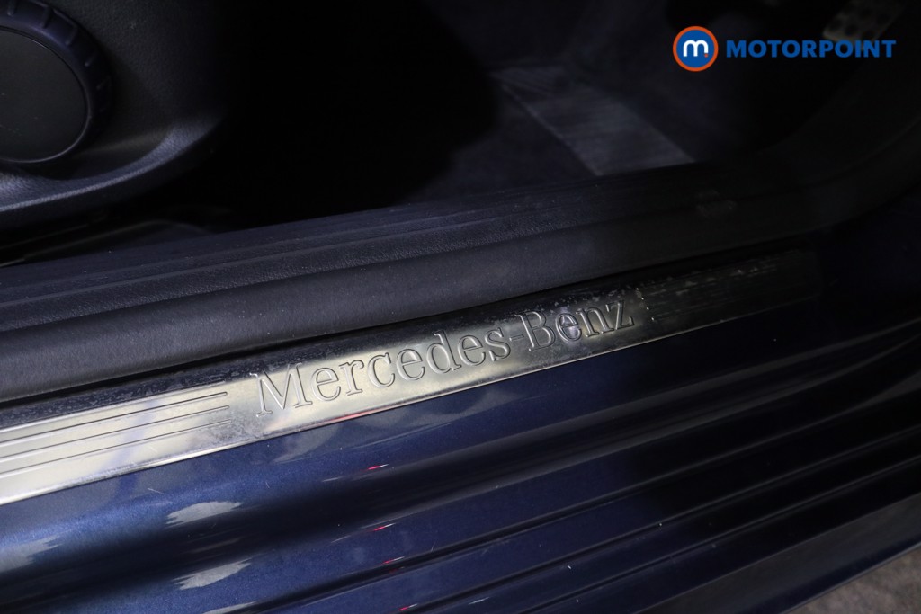 Mercedes-Benz A Class Amg Line Manual Petrol Hatchback - Stock Number (1628229) - 15th supplementary image