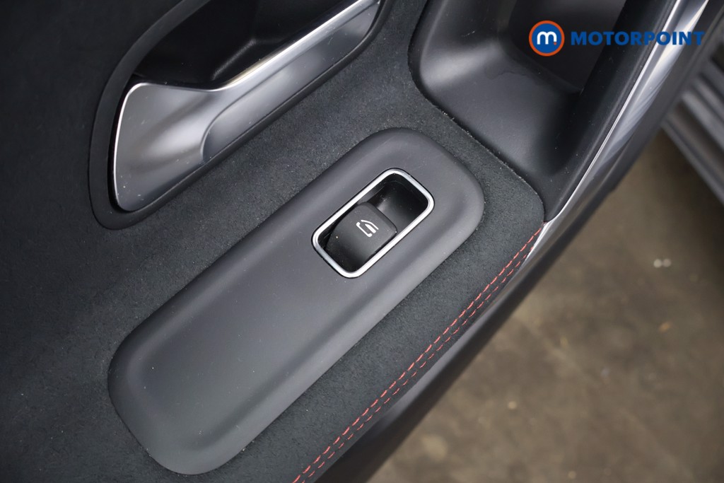 Mercedes-Benz A Class Amg Line Automatic Petrol Hatchback - Stock Number (1628238) - 33rd supplementary image