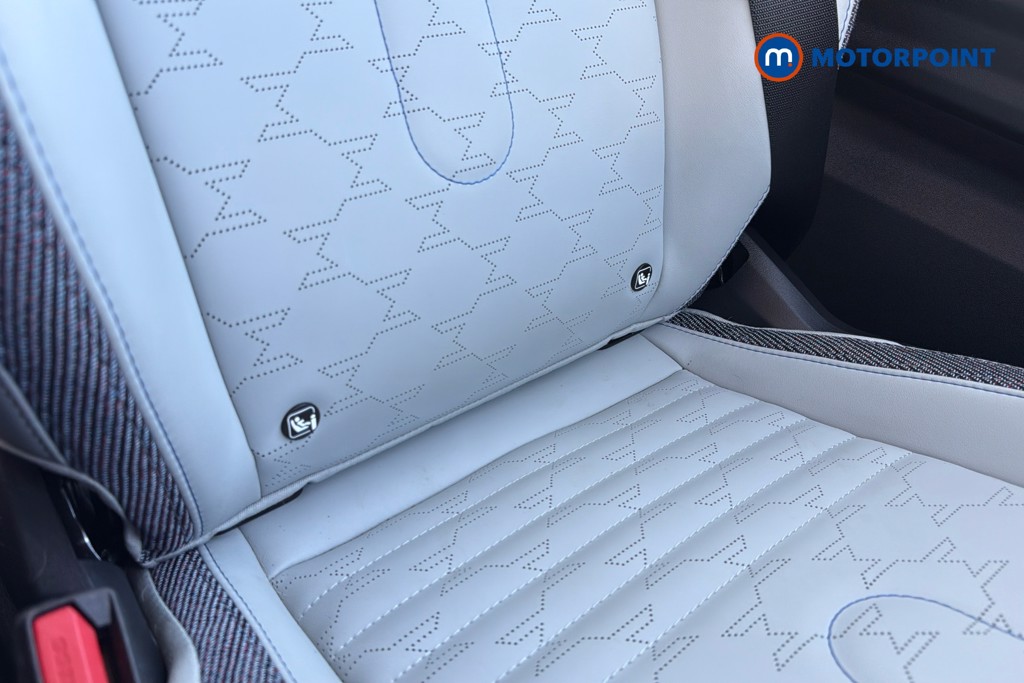 Mini Cooper C Classic Automatic Petrol Hatchback - Stock Number (1628437) - 24th supplementary image