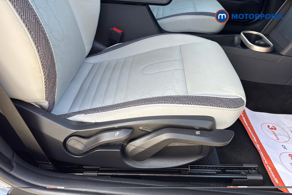 Mini Cooper C Classic Automatic Petrol Hatchback - Stock Number (1628437) - 25th supplementary image