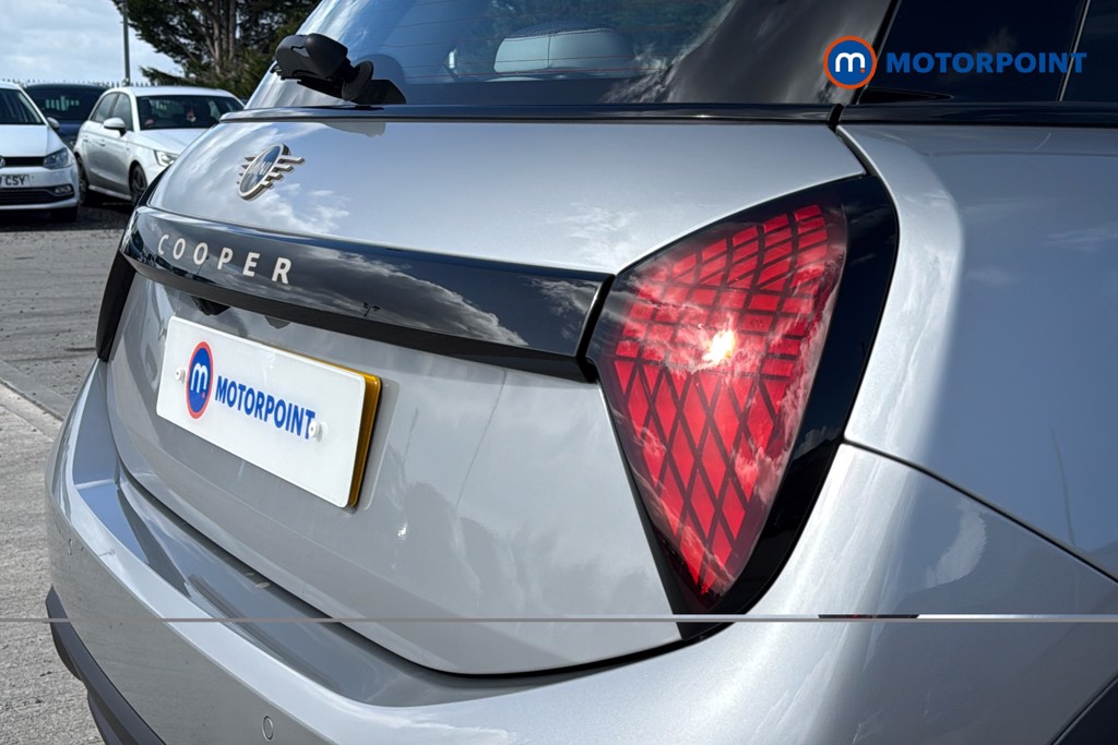 Mini Cooper C Classic Automatic Petrol Hatchback - Stock Number (1628437) - 38th supplementary image