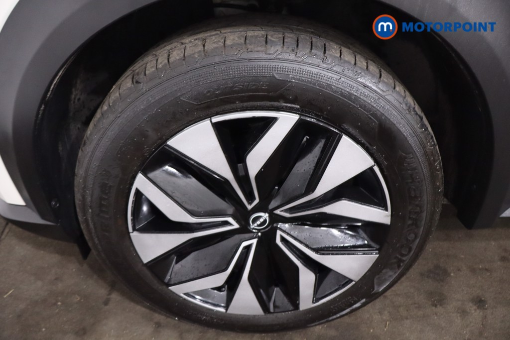 Nissan Juke Acenta Premium Automatic Petrol SUV - Stock Number (1628496) - 11th supplementary image