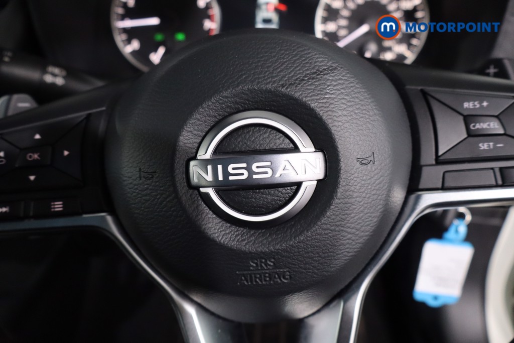 Nissan Juke Acenta Premium Automatic Petrol SUV - Stock Number (1628496) - 13th supplementary image