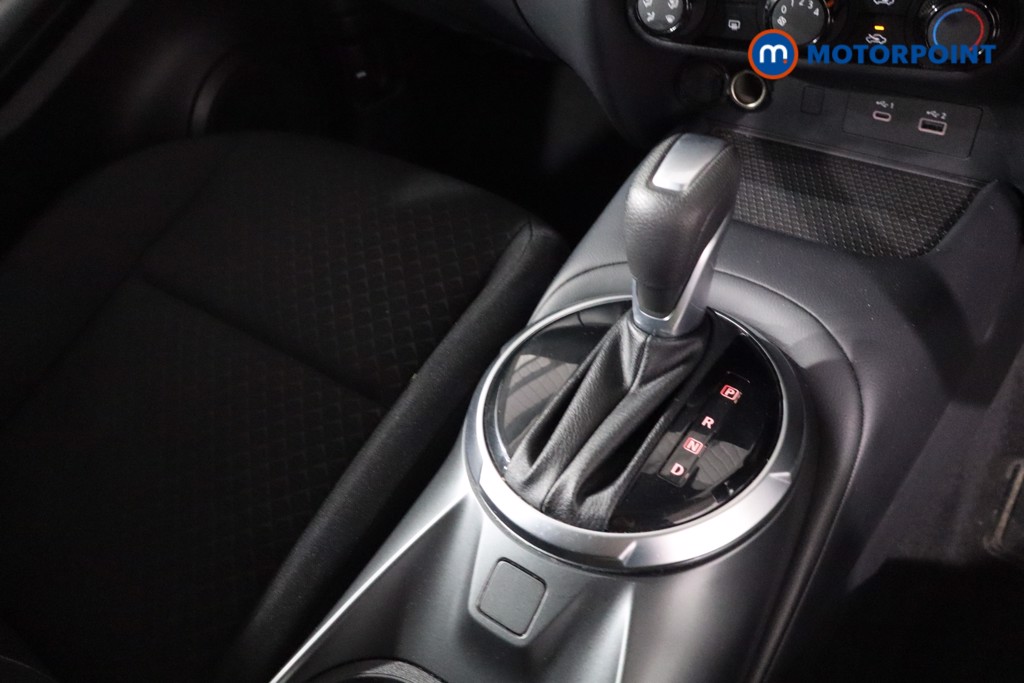 Nissan Juke Acenta Premium Automatic Petrol SUV - Stock Number (1628496) - 20th supplementary image