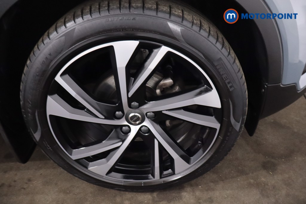 Volvo Xc40 R Design Pro Automatic Petrol SUV - Stock Number (1628544) - 10th supplementary image